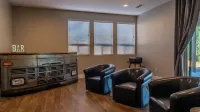 Westside Riley House by Avantstay BBQ Deck + Game Lounge Wine Country - Hot Tub