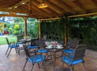Alaya stays Alora in the hills - 3-Star