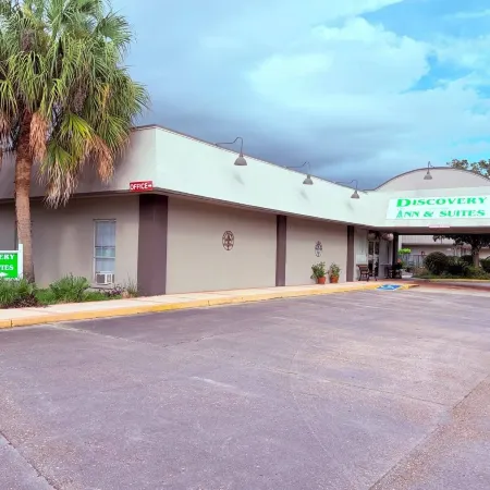 Discovery Inn Lafayette Airport I-10