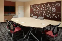 TownePlace Suites Danville - Bãi đậu xe