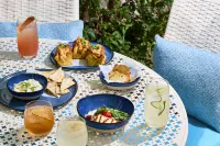 Hotel Continental Miami Beach, Tapestry Collection by Hilton - breakfast