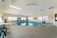 Red Roof Inn St Louis - Troy, IL - piscina