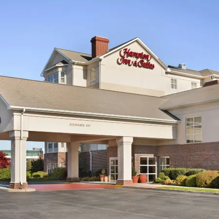 Hampton Inn & Suites Providence/Warwick-Airport Hotels in Warwick