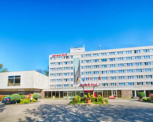 فندق ليوناردو رويال كولن - آم ستادتوالد Hotels near محطة يوبنارشتراسه للمترو