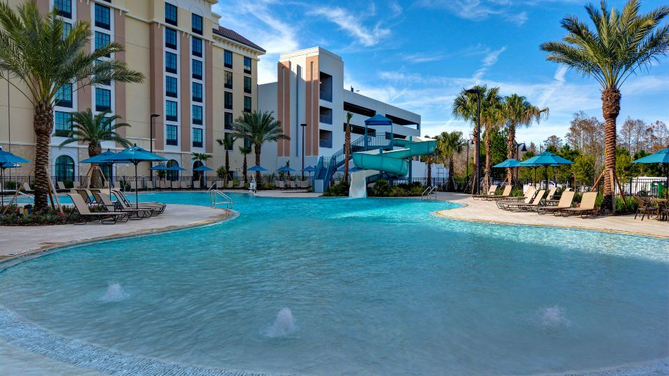 Home2 Suites by Hilton Orlando at Flamingo Crossings Town Center