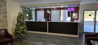 HomeTowne Studios LaGrange - 2-Star