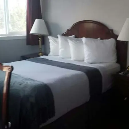 Beluga Lake Lodge