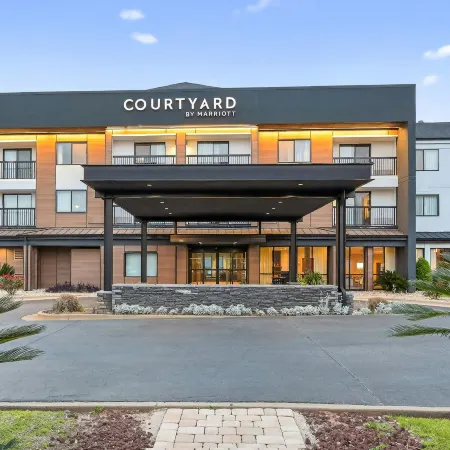 Courtyard Albany