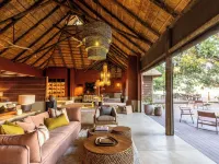 Mopani Safari Lodge Hotels near South Luangwa National Park