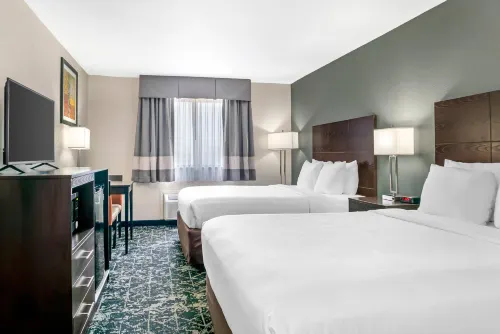 Quality Inn Grand Rapids South-Byron Center - 2-Star