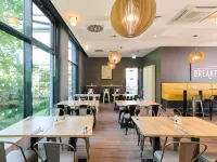 Premier Inn München City West Hotels near Laim