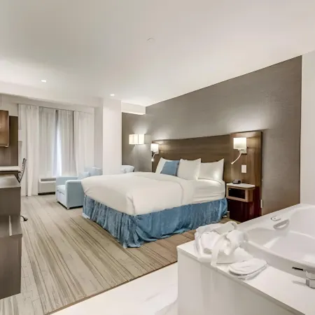 Est Hotel