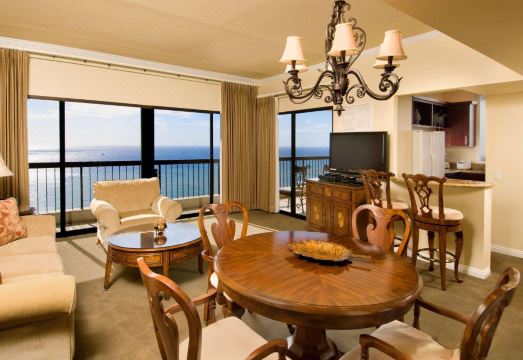 1. 와이키키 비치 ..