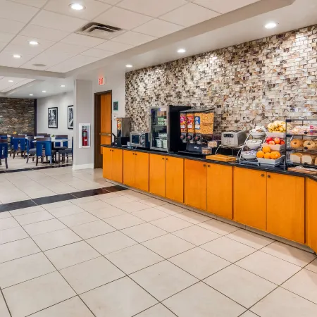 Best Western Plus Champaign/Urbana Inn