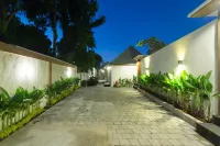 Paisa Villa Seminyak - Vila