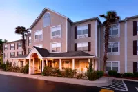 Country Inn & Suites by Radisson, Savannah Midtown, GA Hotels near Phantom Fireworks of Savannah