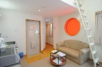 BK WEEKLY MANSION & HOTEL