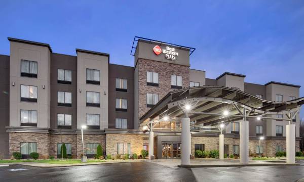 Best Western Plus Atrium Inn Suites