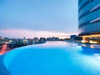 Embassy Suites by Hilton Santo Domingo Hotels near CEDIMAT