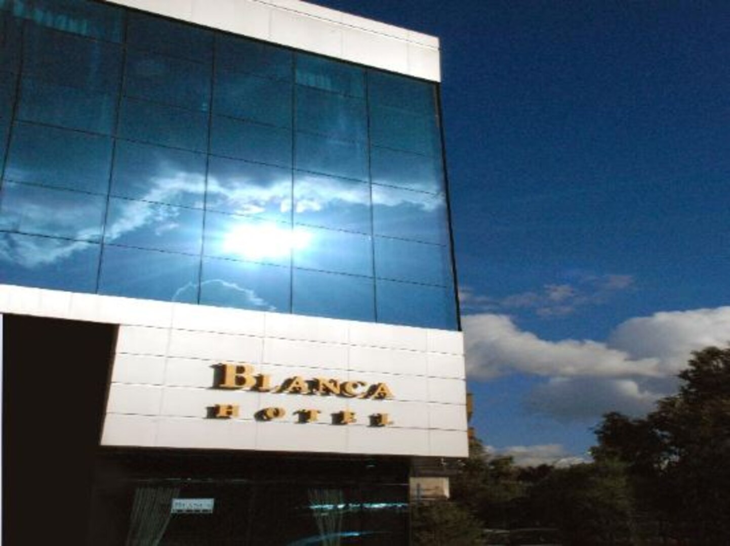 Blanca Hotel