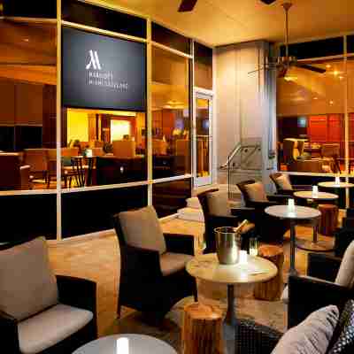 Miami Marriott Dadeland Dining/Meeting Rooms