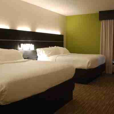 Holiday Inn Express & Suites Kingsport-Meadowview I-26 Rooms