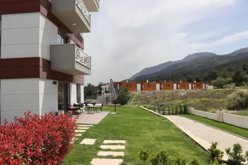 Lilyum Hotel - 2-Star