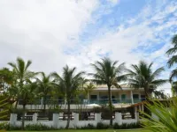 Apart Hotel Porto Kanoas โรงแรมในเบอร์ติโอก้า
