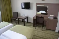 Hotel Pod Dębem