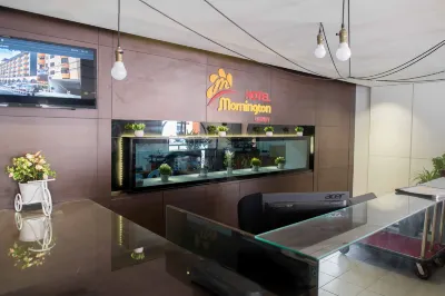 Mornington Hotel Waterfront Lumut ジャイアント・バブル・ダタラン・ラマット周辺のホテル