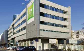 Ibis Styles Massy Opéra