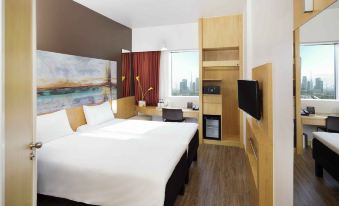 Ibis One Central 이미지