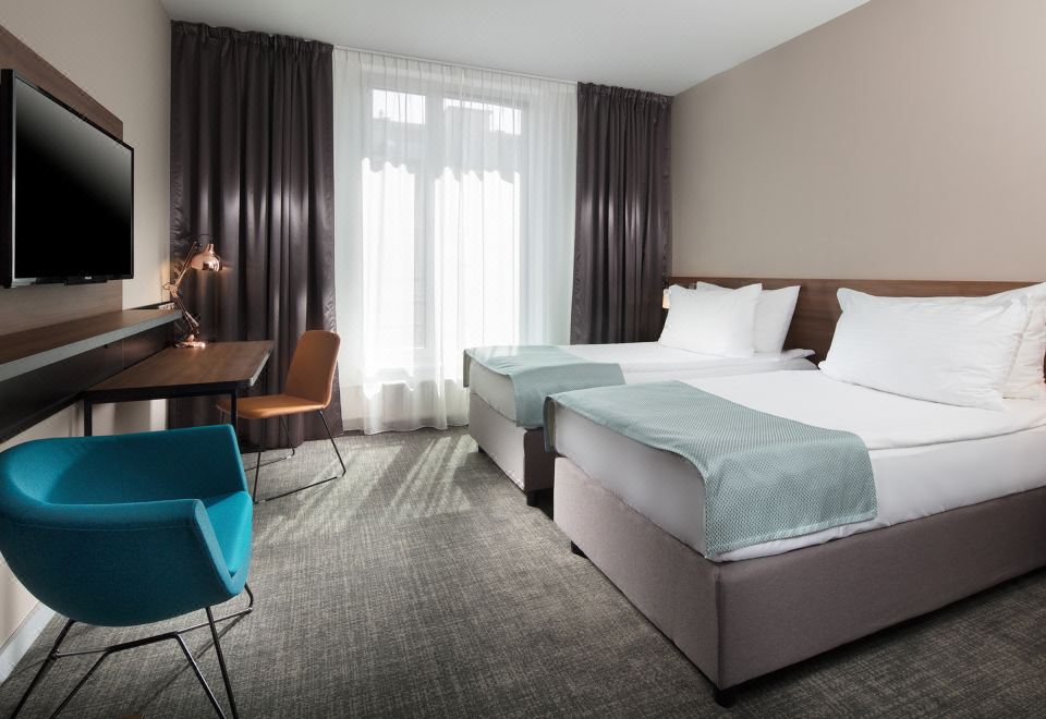 Holiday Inn Prague Congress CentreOver view