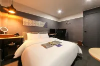 Guri Barista Hotel