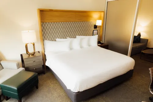 Holiday Inn & Suites Hopkinsville - Convention Ctr Các khách sạn ở Christian County