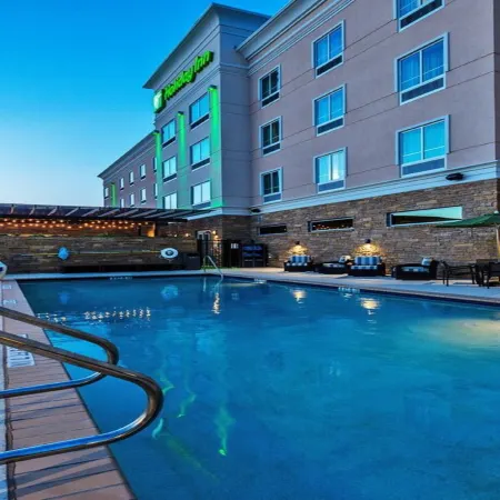Holiday Inn AUSTIN AIRPORT by IHG