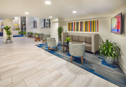 홀리데이 인 익스프레스