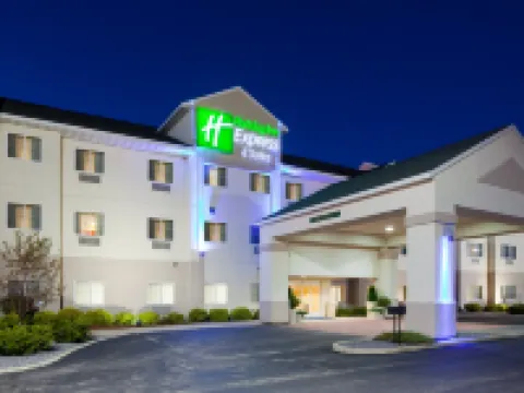 Holiday Inn Express & Suites STEVENS POINT by IHG Hotels in Stevens Point