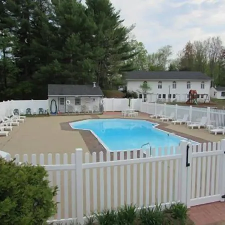 Merrill Farm Inn