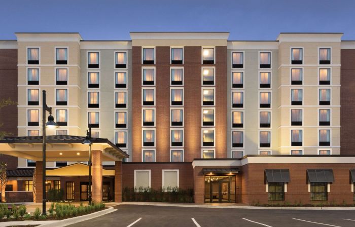 DoubleTree by Hilton Charleston Mount Pleasant