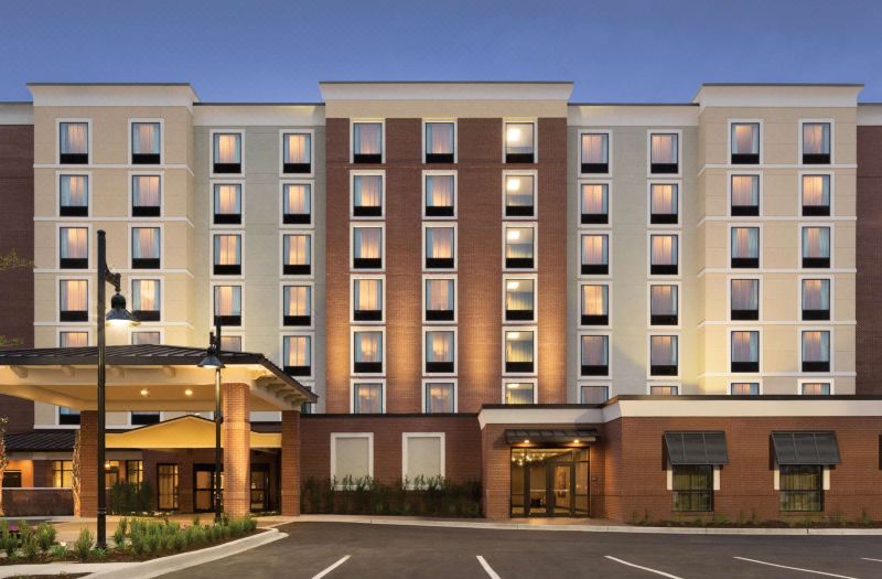 DoubleTree by Hilton Charleston Mount Pleasant