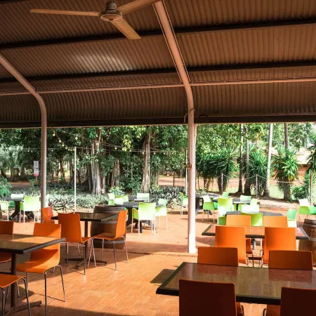 Contour Hotel