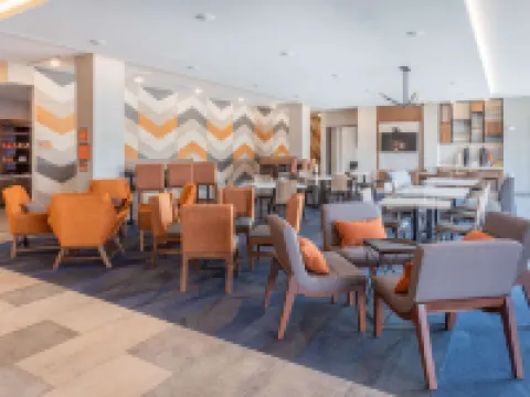 La Quinta Inn & Suites by Wyndham Limon Hoteles en Limón