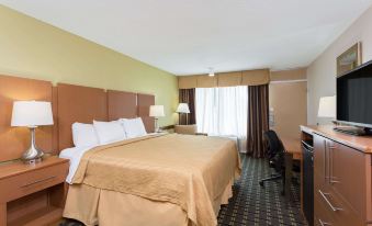 Days Inn & Conf Center by Wyndham Southern Pines Pinehurst