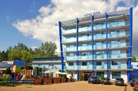 Hotel Dixon so Vstupom do bazéna a vírivky Zdarma - Free Entrance to Pool and Jacuzzi Included