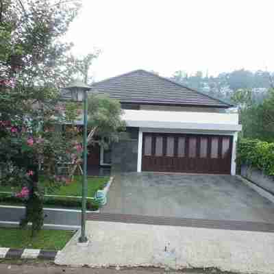 6BR Pool Villa Dago Hill View 2 Hotel Exterior