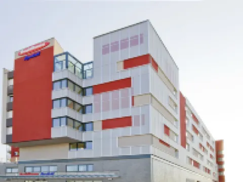 楠泰爾拉德芳斯飯店 楠泰爾住宿飯店