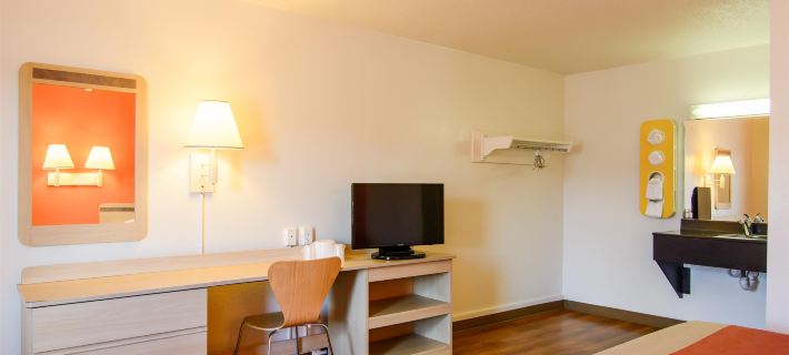 Motel 6 Leominster, MA Hotels in Worcester County
