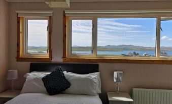 Loch Roag Guest House & Eshcol Guest House