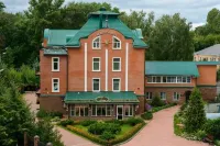 Альберт отель Отели рядом с достопримечательностью «Скульптура орла»